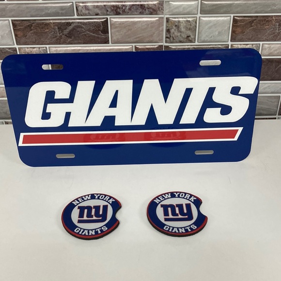COPY - New York Giants License Plate With CupHolder Inserts - Picture 1 of 5